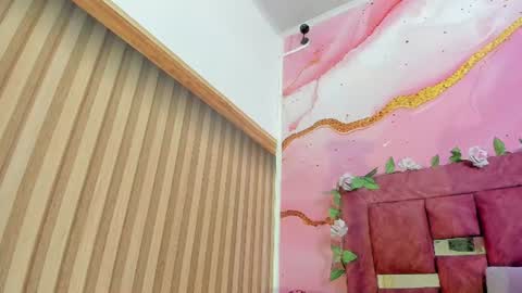 Melanie  online show from July 17, 10:52 am
