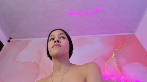 Melanie  online show from January 21, 6:55 pm