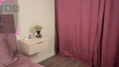 Bella online show from December 5, 4:45 am