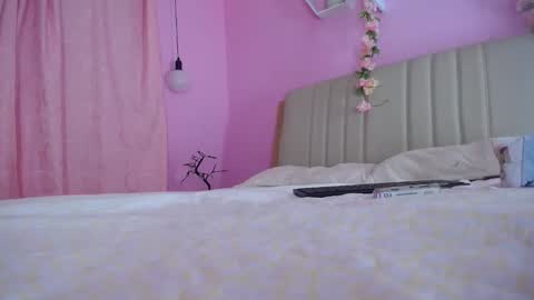 Snapshot of bella_gentle chatting on January 28, 8:14 am bella_gentle online show from January 28, 8:14 am