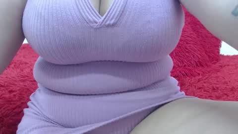 lady online show from February 24, 9:09 pm
