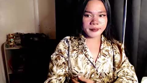 bella_ngo online show from July 28, 3:08 pm