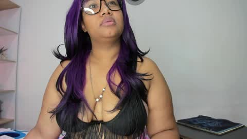 bellaeclipse online show from July 28, 12:48 pm