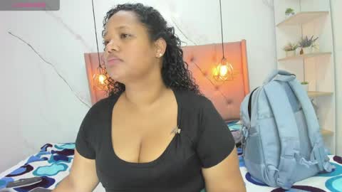bellaeclipse online show from July 29, 12:05 pm