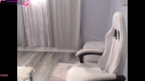 Snapshot of bellastar84 chatting on September 19, 12:59 pm Starr40 online show from September 19, 12:59 pm