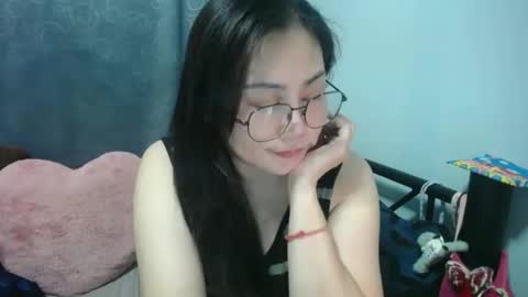 Bella online show from May 16, 2:14 am