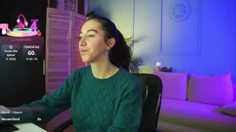Snapshot of belle_via chatting on October 14, 4:09 pm Bella online show from October 14, 4:09 pm