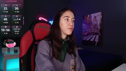 Bella online show from November 23, 10:28 am