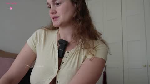 BELLE   online show from July 6, 4:40 am