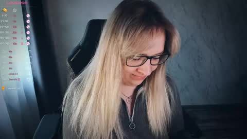 Your Annabelle Wolf  online show from June 2, 4:41 pm