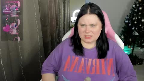 LinaBoo online show from January 17, 6:21 am