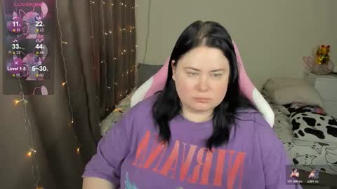 LinaBoo online show from February 11, 11:33 am