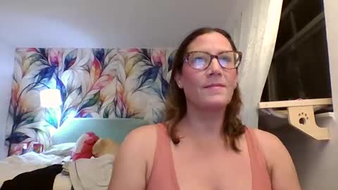 Becky online show from January 12, 3:01 am