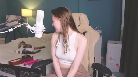 Alice online show from September 25, 10:36 am