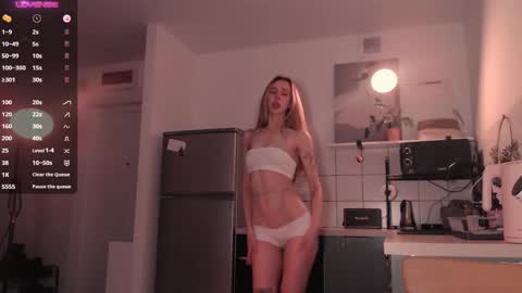 Zo online show from November 11, 2:58 pm