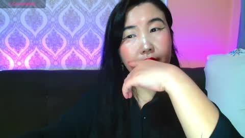 Snapshot of bet_lu chatting on February 15, 6:44 pm Bet Lu online show from February 15, 6:44 pm
