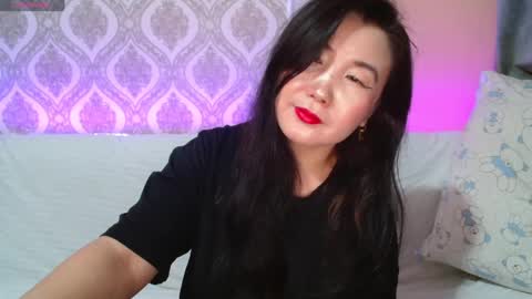 Snapshot of bet_lu chatting on March 3, 1:38 am Bet Lu online show from March 3, 1:38 am