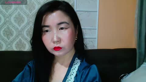 Snapshot of bet_lu chatting on February 17, 3:04 am Bet Lu online show from February 17, 3:04 am