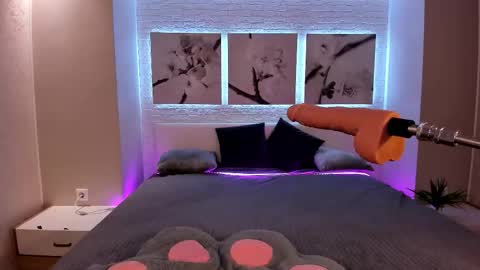 Betty online show from October 19, 8:44 pm