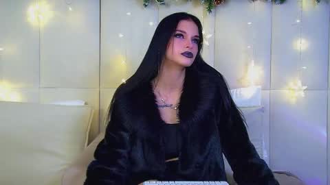 Beverly online show from December 17, 6:56 pm