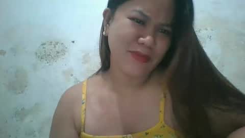 Snapshot of bhubbles chatting on October 18, 10:22 pm bhubbles online show from October 18, 10:22 pm