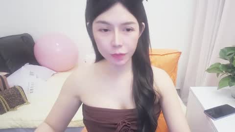 bhzhenyueyan online show from May 28, 3:54 pm