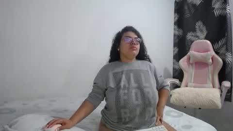 Bianca Tuesday to Sunday from 2am to 6am UTC-5 online show from February 20, 9:22 am