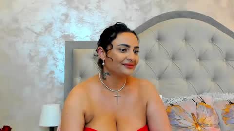Bianca Vale online show from July 20, 6:16 am