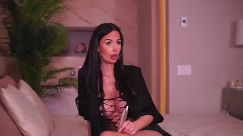 Bianca online show from March 6, 2:45 pm