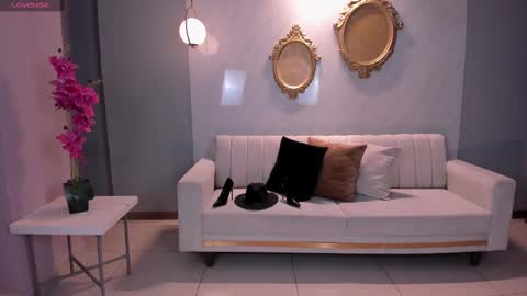Snapshot of biancapierce_ chatting on February 17, 11:55 am Bianca Pierce online show from February 17, 11:55 am