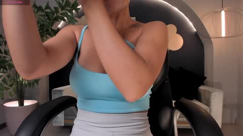 Snapshot of biancapierce_ chatting on January 22, 11:34 am Bianca Pierce online show from January 22, 11:34 am