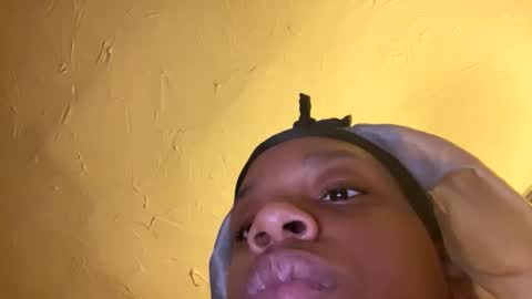 Snapshot of bibabiegirl chatting on September 28, 12:07 am bibabiegirl online show from September 28, 12:07 am