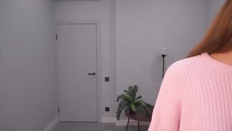 Ophelia online show from September 28, 6:13 pm