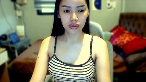 Mia online show from July 29, 3:17 am