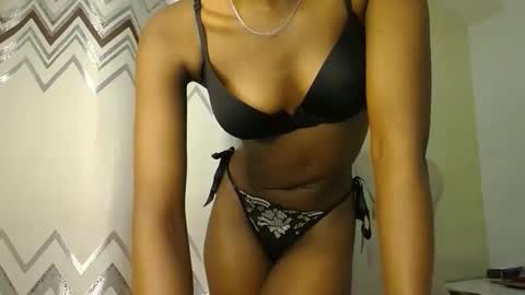 bigbaby004 online show from October 19, 8:33 pm