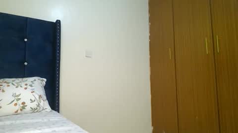 bigbaby004 online show from January 15, 5:41 pm