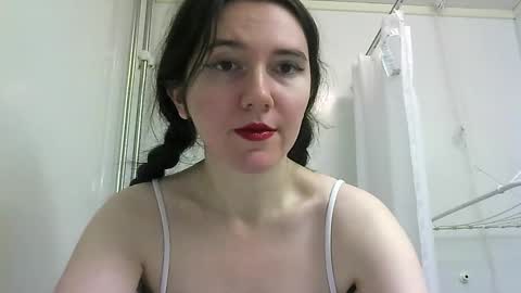 Isabella online show from October 19, 2:35 am