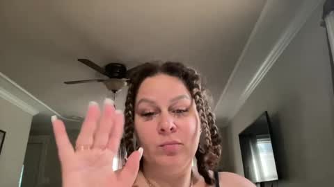 Snapshot of bigbreastsabrina chatting on September 18, 7:34 pm BIG BREAST SABRINA online show from September 18, 7:34 pm