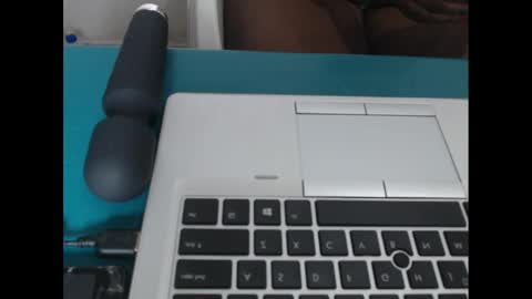 biggybudy online show from December 4, 7:45 pm