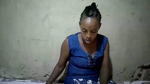 bigpussy481796 online show from May 16, 10:36 am