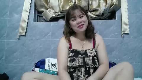 bigpussy_92 online show from December 2, 10:01 pm