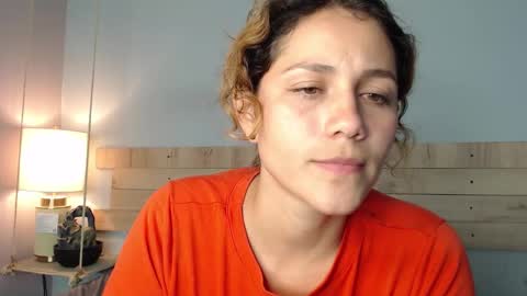 Snapshot of biki_sensual chatting on October 14, 3:53 am hi soy natural girl biki online show from October 14, 3:53 am