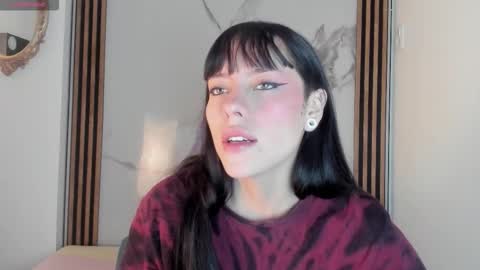 bilie__eilish online show from February 25, 12:26 pm