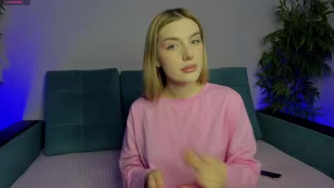 Snapshot of bjliki chatting on February 10, 8:31 am Merlizz Ana Emma online show from February 10, 8:31 am