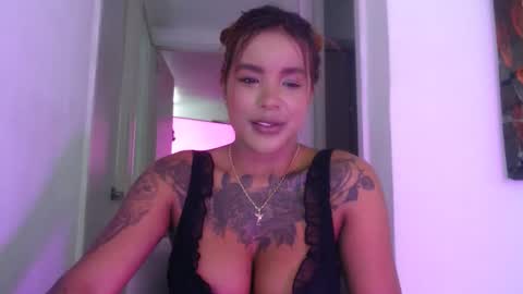 luisa  online show from December 3, 4:53 pm