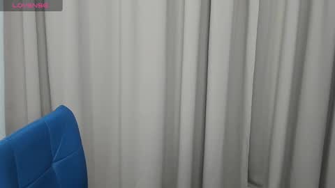 Snapshot of black_pant3r chatting on January 16, 2:41 am Mon Mon online show from January 16, 2:41 am