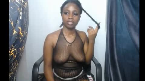 lela online show from June 13, 3:04 am