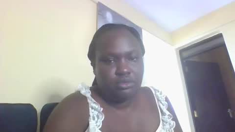 blackfairy2021 online show from October 27, 8:43 am