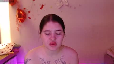 blackroseonee online show from May 13, 1:44 am