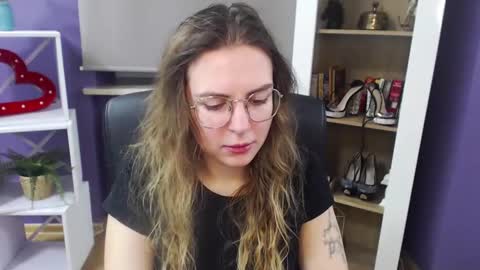 Snapshot of blackrosezoey chatting on January 9, 5:34 am Z O E Y online show from January 9, 5:34 am